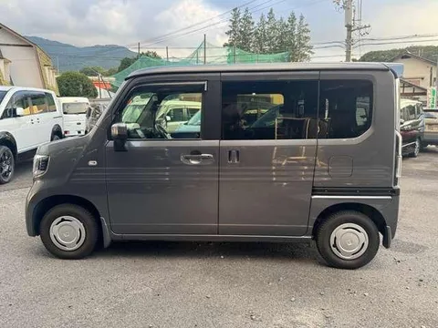 Honda N-VAN Plus Style