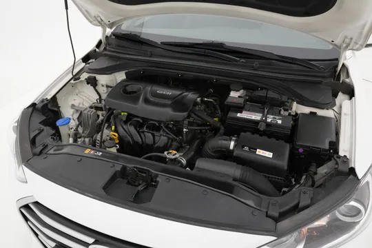 Hyundai Elantra (Avante)