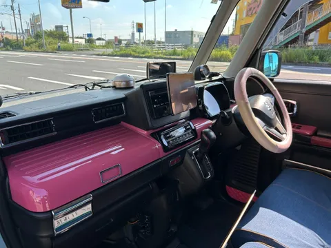 Suzuki Spacia