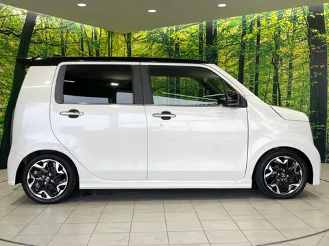 Honda N-WGN Custom