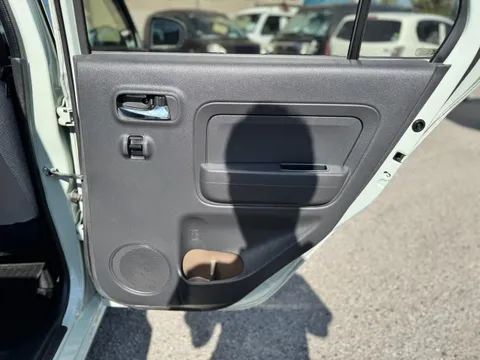 Daihatsu Mira Tocot