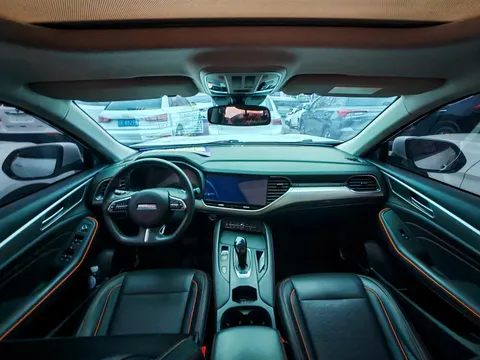 Haval F7