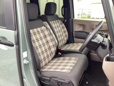 Honda N-BOX Joy
