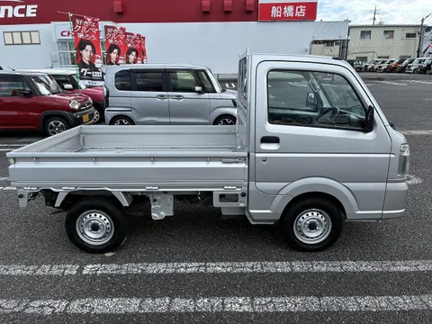 Nissan Clipper Truck