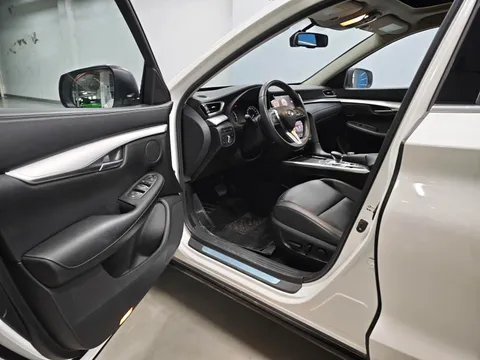 Infiniti QX50