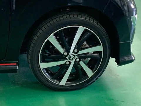 Toyota Pixis Joy