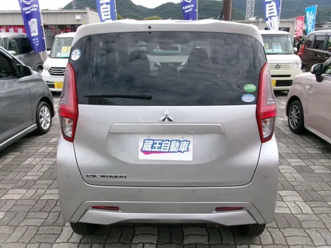 Mitsubishi eK Wagon