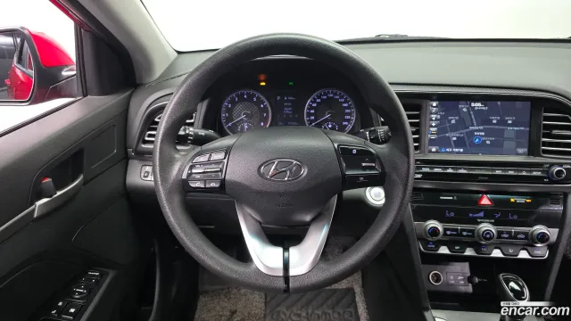 Hyundai Elantra (Avante)