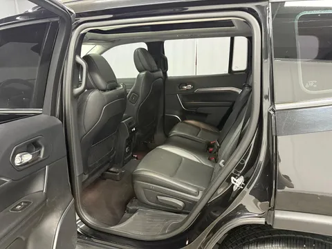 Jeep Grand Commander