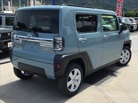 Daihatsu Taft