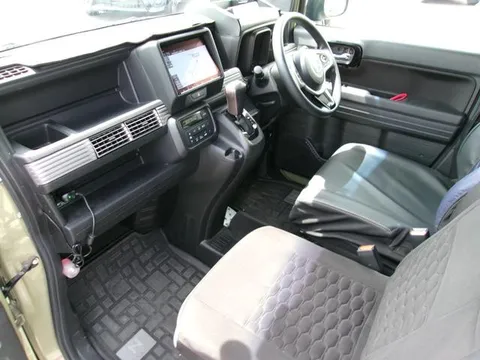 Honda N-VAN Plus Style
