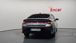 Hyundai Elantra (Avante)