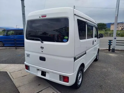 Nissan Clipper