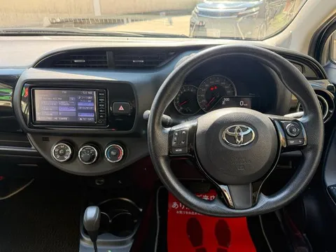 Toyota Yaris (Vitz)