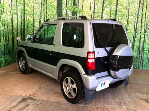 Mitsubishi Pajero Mini
