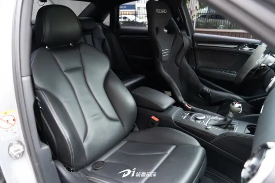 Audi RS