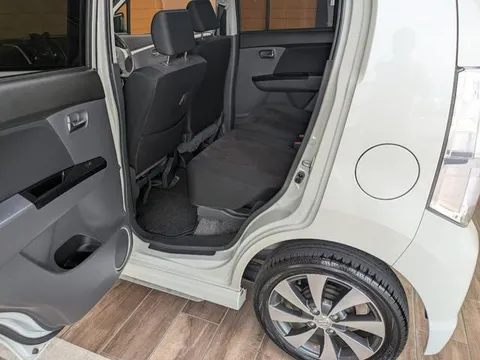 Suzuki Wagon R Stingray