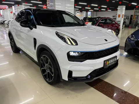 Lynk & Co 05