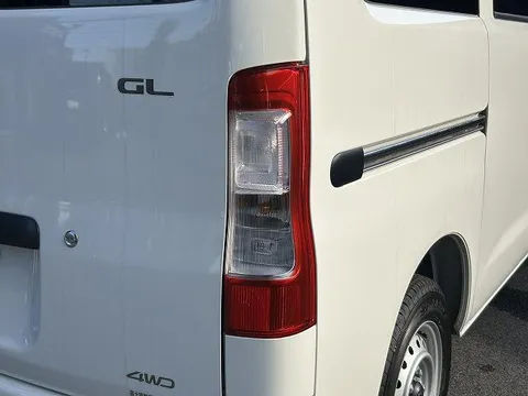 Toyota TownAce Van