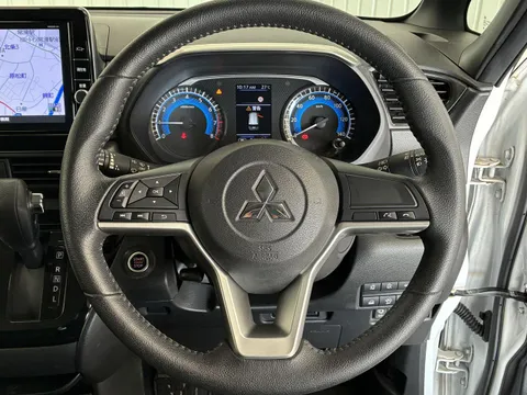 Mitsubishi eK X Space