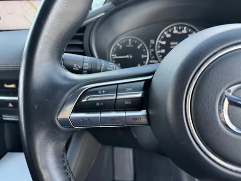 Mazda MAZDA3 Fastback