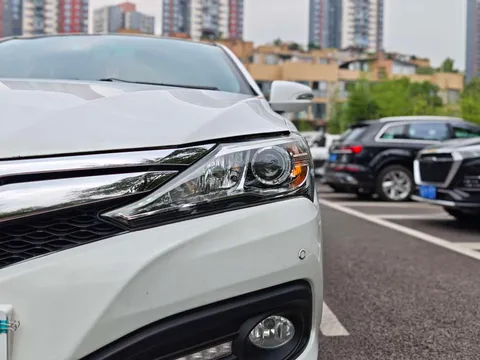 BYD F3