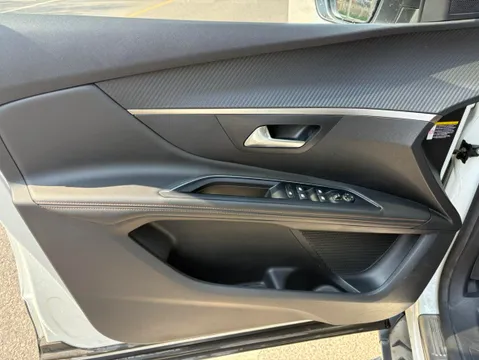 Peugeot 4008