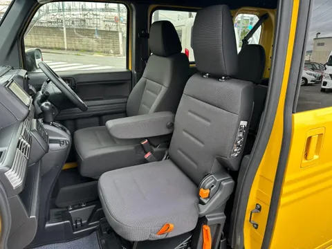Honda N-VAN Plus Style