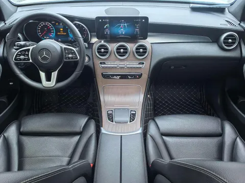 Mercedes-Benz Mercedes-Benz GLC