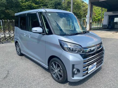 Mitsubishi eK Space Custom
