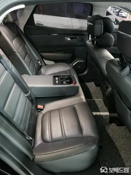 Renault Talisman (SM6)