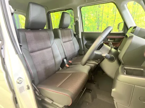 Suzuki Spacia Custom