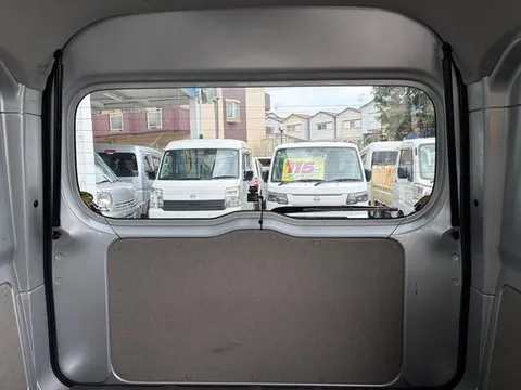 Nissan Clipper