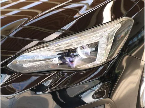 Subaru Impreza Sports