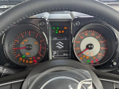 Suzuki Jimny Nomade