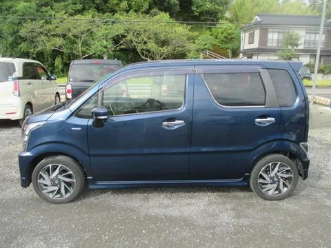 Suzuki Wagon R Stingray