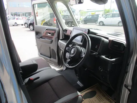 Suzuki Spacia Custom