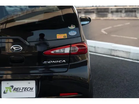 Daihatsu Sonica