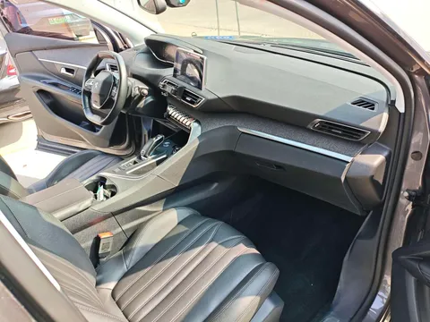 Peugeot 4008