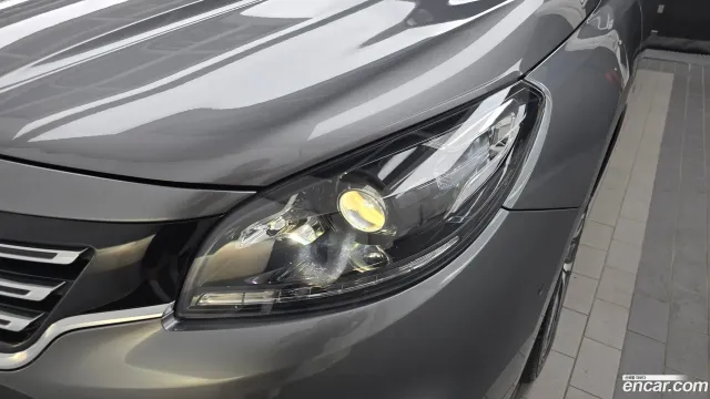 Renault SM7