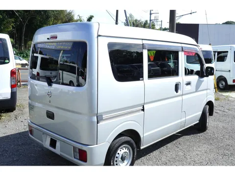 Nissan Clipper