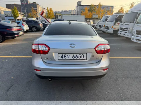 Renault SM3