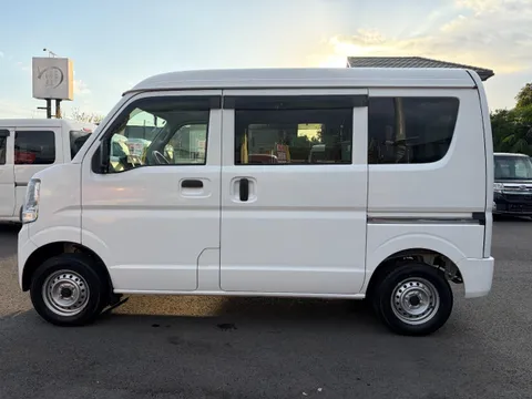 Nissan Clipper