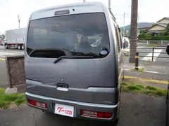 Mitsubishi Minicab Van