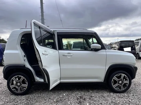 Mazda Flair Crossover