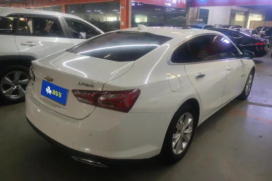 Chevrolet Malibu XL
