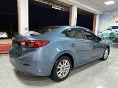 Mazda Mazda 3