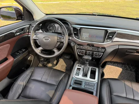 Gac GS8