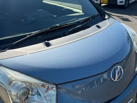 Toyota iQ