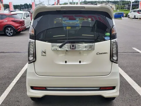 Honda N-WGN Custom